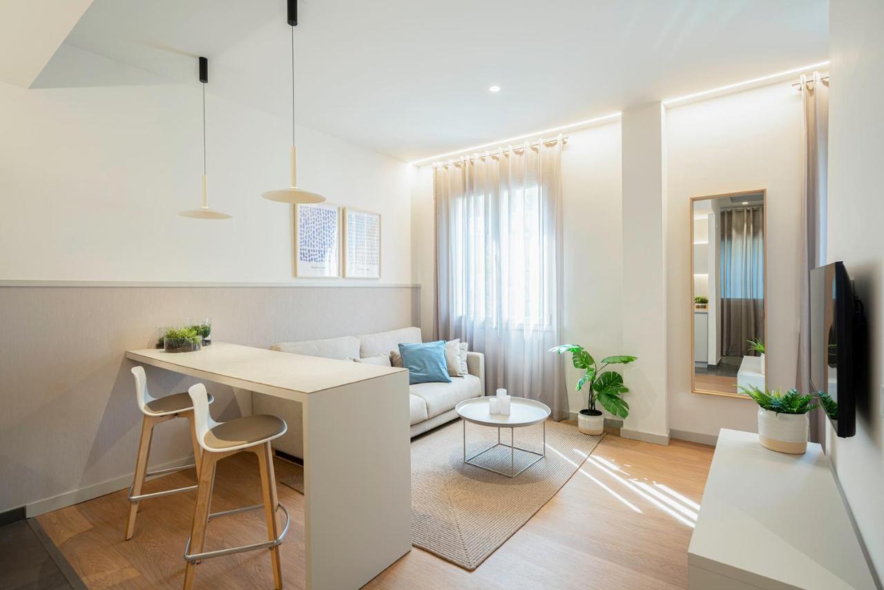 Fisa Rentals Ramblas Apartments Βαρκελώνη Εξωτερικό φωτογραφία
